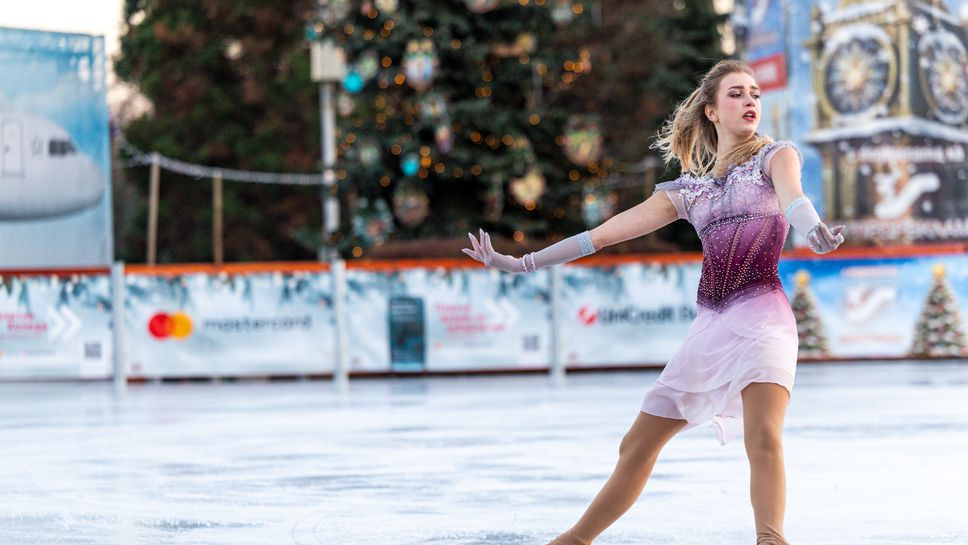 Александра Фейгин бе тазгодишният специален гост в Коледното шоуто Приказни