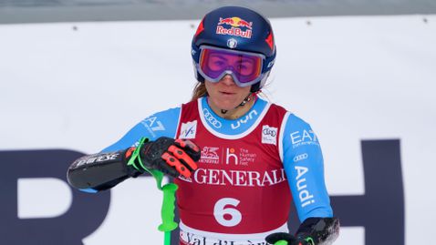 София Годжа спечели супергигантския слалом във Вал Д'Изер