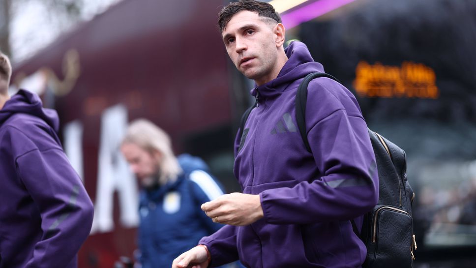 Съставите на Астън Вила и Манчестър Юнайтед