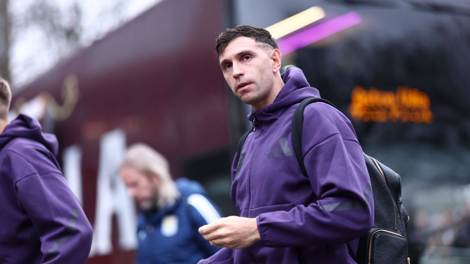 Съставите на Астън Вила и Манчестър Юнайтед