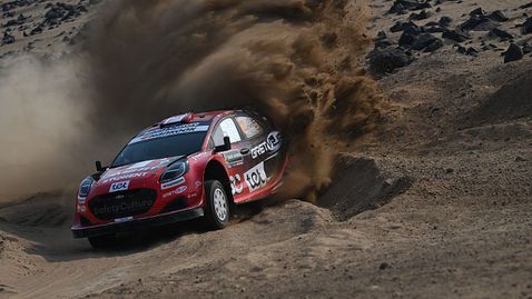 Ще гледаме ли изгряващата звезда Мартинс Сескс в WRC?