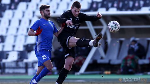  Локомотив (Пловдив) обърна Марица с три гола за 15 минути 