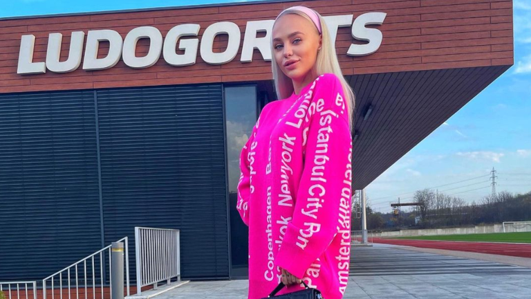  Музата на Лудогорец избяга в Турция с сексуален модел 