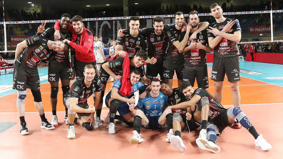 Алекс Николов спечели дербито с Матей Казийски