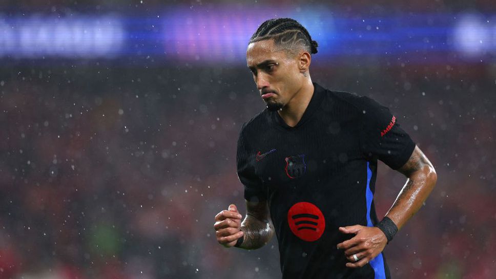 Героят за Барселона срещу Бенфика се замеси в скандал след края на двубоя