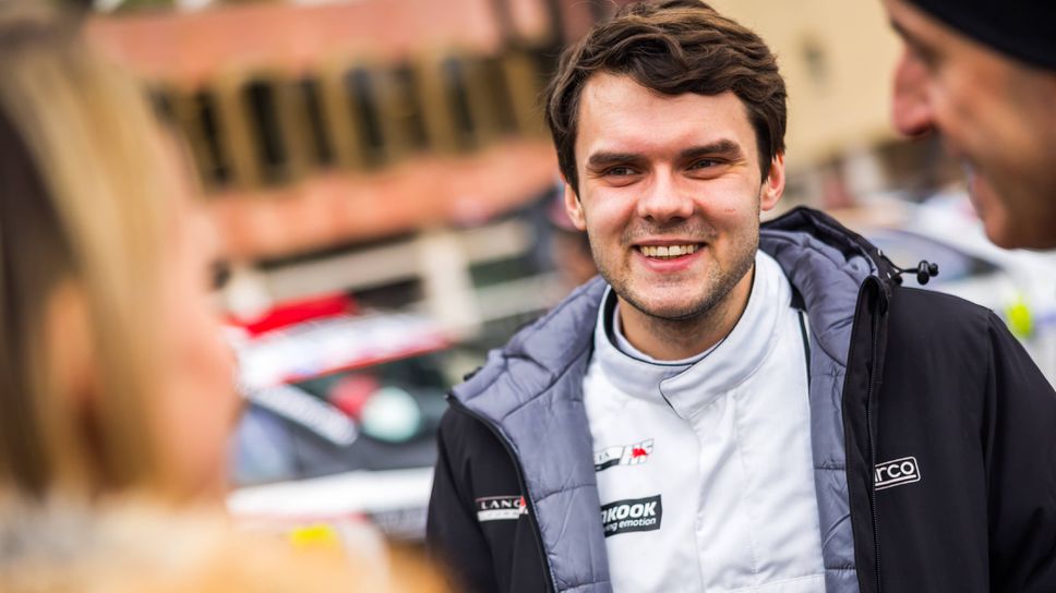 Българският пилот Николай Грязин се смъкна на четвъртата позиция в