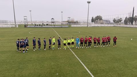 Локо (Пд) бие в Турция, груб фал предизвика меле и два червени картона (видео)