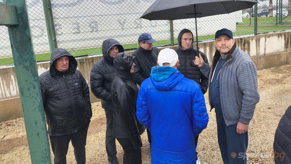 Старши треньорът на баскетболния Левски Константин Папазов се срещна с