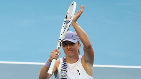 Швьонтек не допусна изненада в Мелбърн