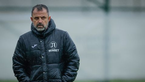 Косич за Переа: Към този момент нямам идея дали остава, или отива в Левски, говорим с него всеки ден