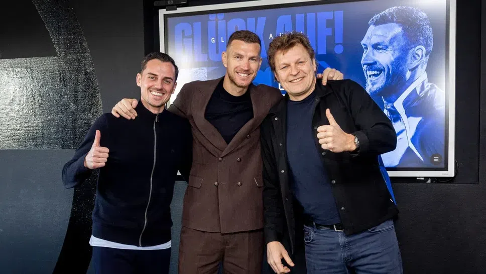 От лидера във Втора БундеслигаШалке 04 се похвалиха с привличането