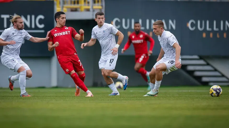 Поради рязко влошените метеорологични условия в Белек и променените планове