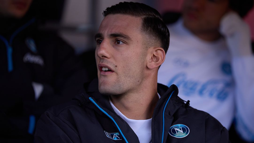 Нотингам успя да убеди италиански национал от Наполи