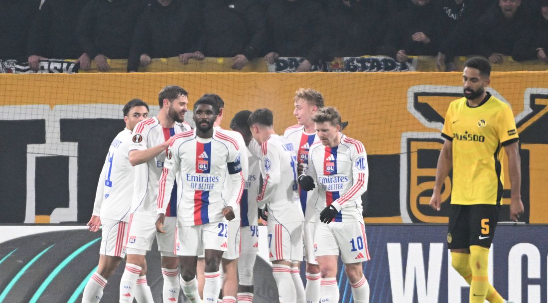 Лион очаквано прескочи плейофа, а дори запази първото място