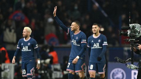  Майката на Мбапе желае той да остане в ПСЖ 