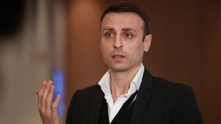  Бербатов сърдит и печален от представянето на Ман Юнайтед 