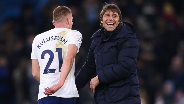 Мениджърът на Тотнъм Антонио Конте отговори на критиците си твърдящи