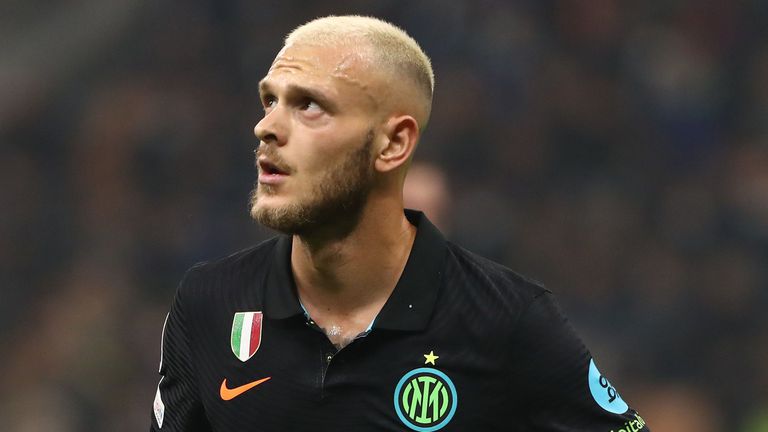  Ще спечелим Скудетото, уверен е бранител на Интер 