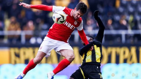 Футболист на ЦСКА аут от националния, "червените" не са обявили, че е контузен