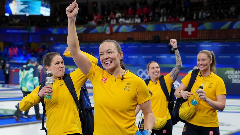 Швеция ликува в олимпийския финал по кърлинг