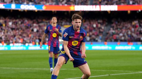 Барселона свали Реал Мадрид от върха без никакви проблеми