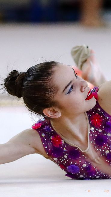 Дара Стоянова спечели първото контролно на националния отбор