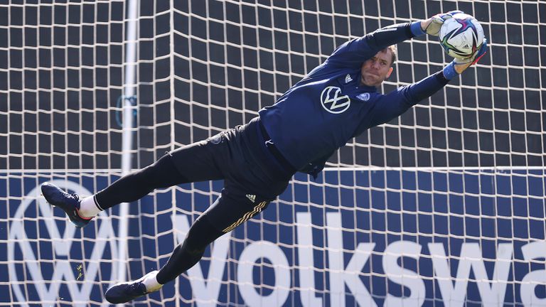  Нойер: След двете ранни отпадания би трябвало да покажем друго лице в Катар 