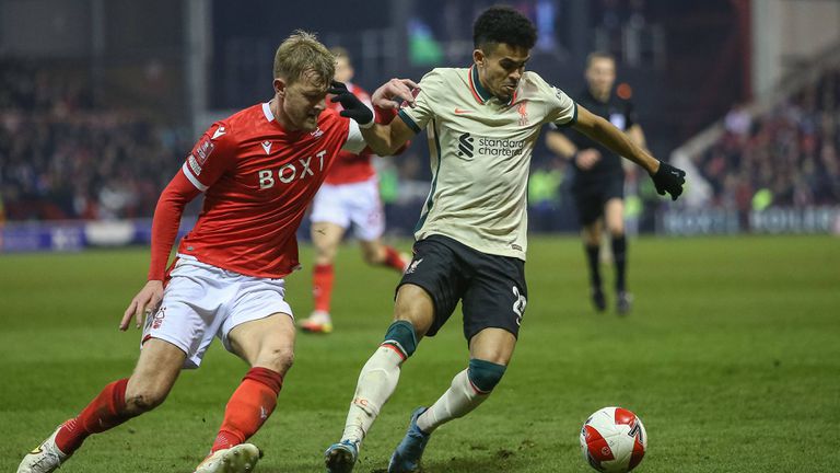  Клоп: Между мен и Диас има езикова преграда 