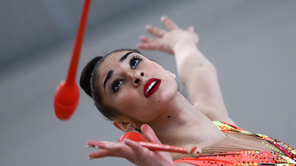 Ева Брезалиева спечели бронзов медал в многобоя на Световната чалъндж купа по художествена гимнастика в Портимао