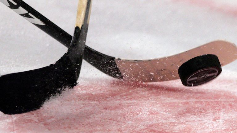  България загуби тежко от Испания в младежкото Световно състезание по хокей на лед 