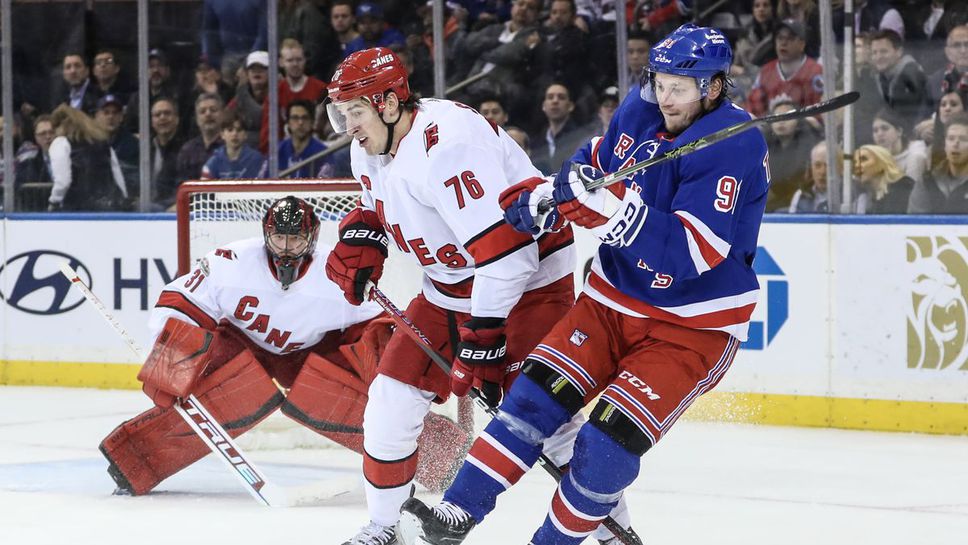 Каролина спечели дербито с Ню Йорк Рейнджърс