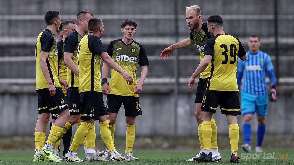 Отборите на Марек и Миньор се изправят един срещу друг