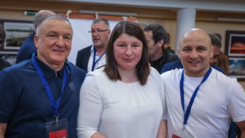 Пълна промяна! БФ Борба освободи треньорите на националните отбори и назначи нови