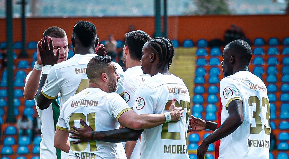 Здравко Димитров и компания продължават с победите