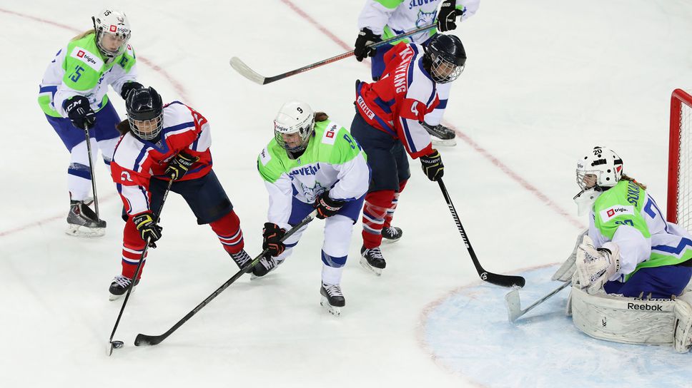 Световното първенство по хокей на лед за жени няма да се проведе