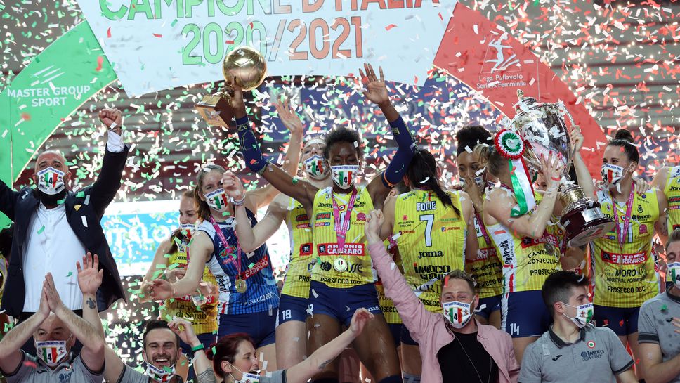 Конеляно триумфира с титлата на Италия след 63 поредни победи! Егону заби 35 точки (видео + снимки)