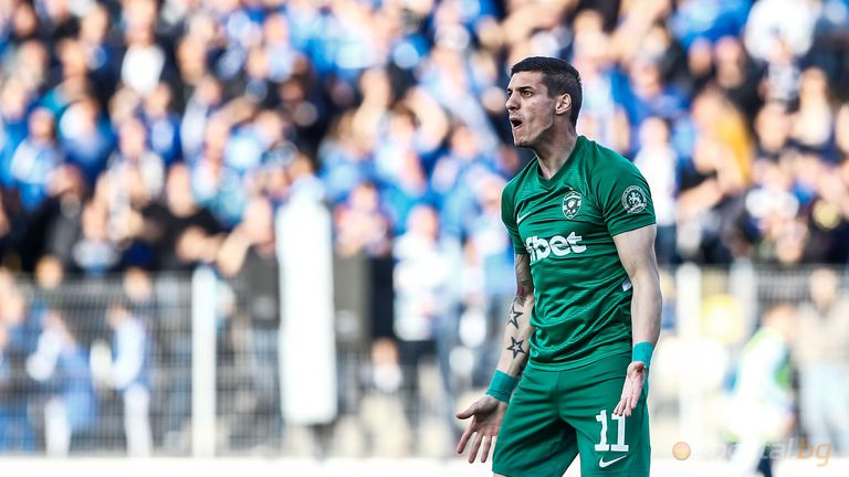  АЗ Алкмаар също пожела Кирил Десподов 