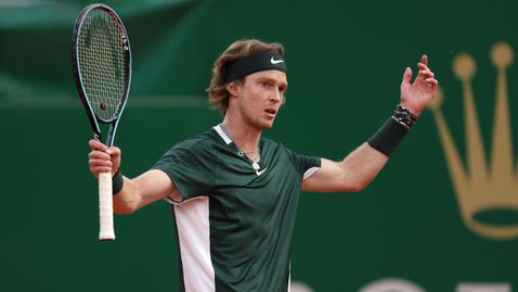 Рубльов призова от "Уимбълдън" да дарят пари за семействата и децата, които страдат