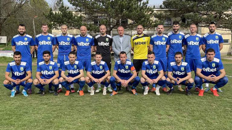 Едноименният тим на град Левски изпълнява програмата си от подготовката