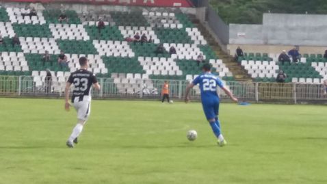  Локо (Мездра): Етър II е млад и добре квалифициран тим 