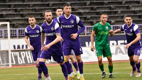  Десетима от Етър изпуснаха успеха в Разград 