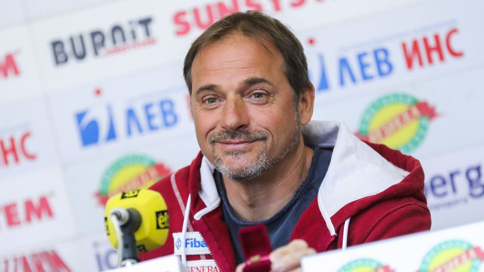 Анатолий Замфиров: Министерството не е в състояние да ни гарантира подготовката никъде в България