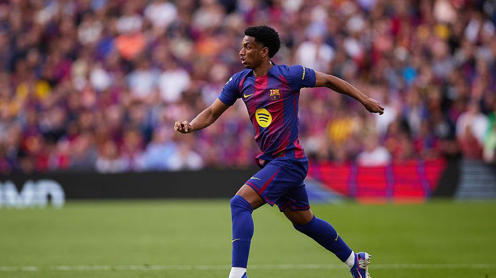 Астън Вила вади 50 милиона за Балде