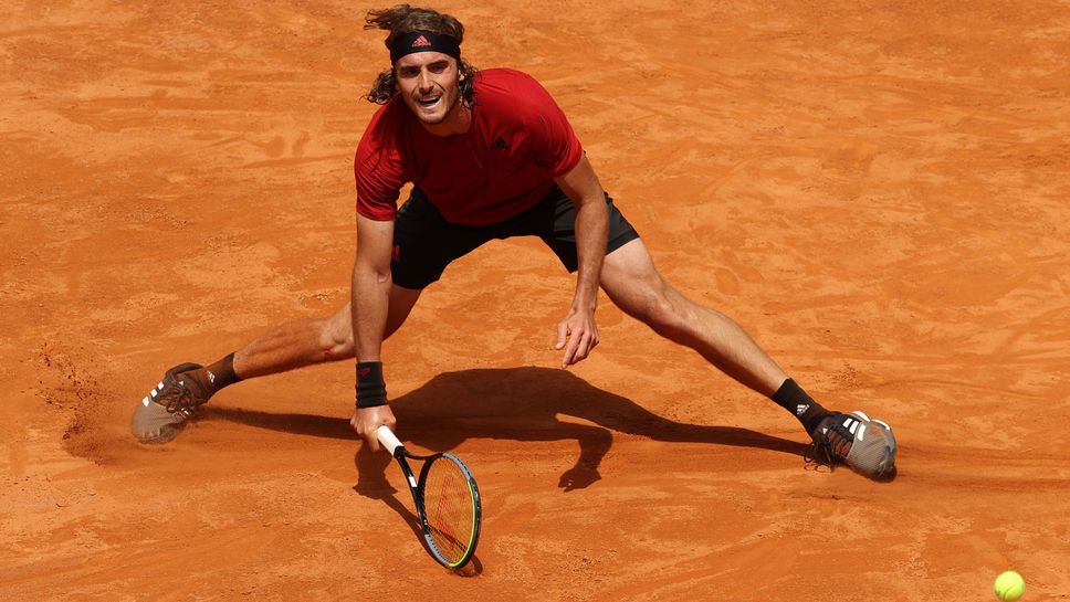 Циципас се класира за финала на турнира в Лион