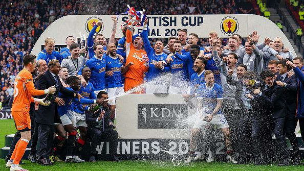 Рейнджърс преодоля разочарованието от финала в Лига Европа и вдигна Купата на Шотландия