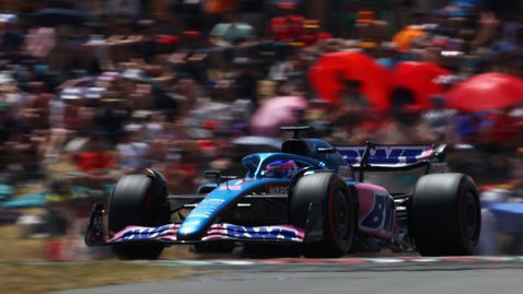 Фернандо Алонсо ще стартира последен в Гран При на Испания