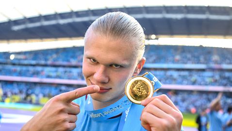  Холанд отиде по пижама на шампионското празненство и изпече пържолите 