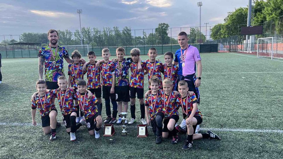 Академия от Велико Търново удари Галатасарай и взе купа в Одрин