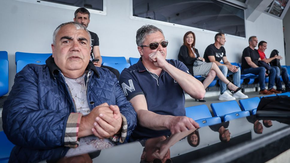 Любо Пенев в ложата за големия финал