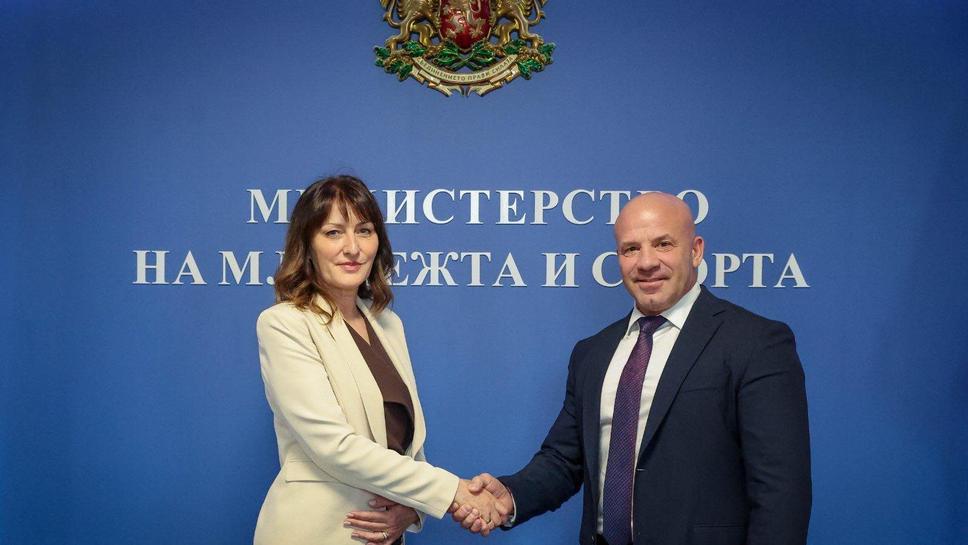 Министър Керязов представи официално своя заместник